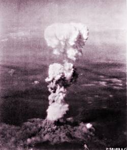 Atompilz über Hiroshima